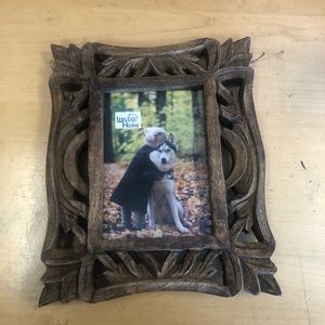 NWT- Wooden Handcarved picture frame NWT